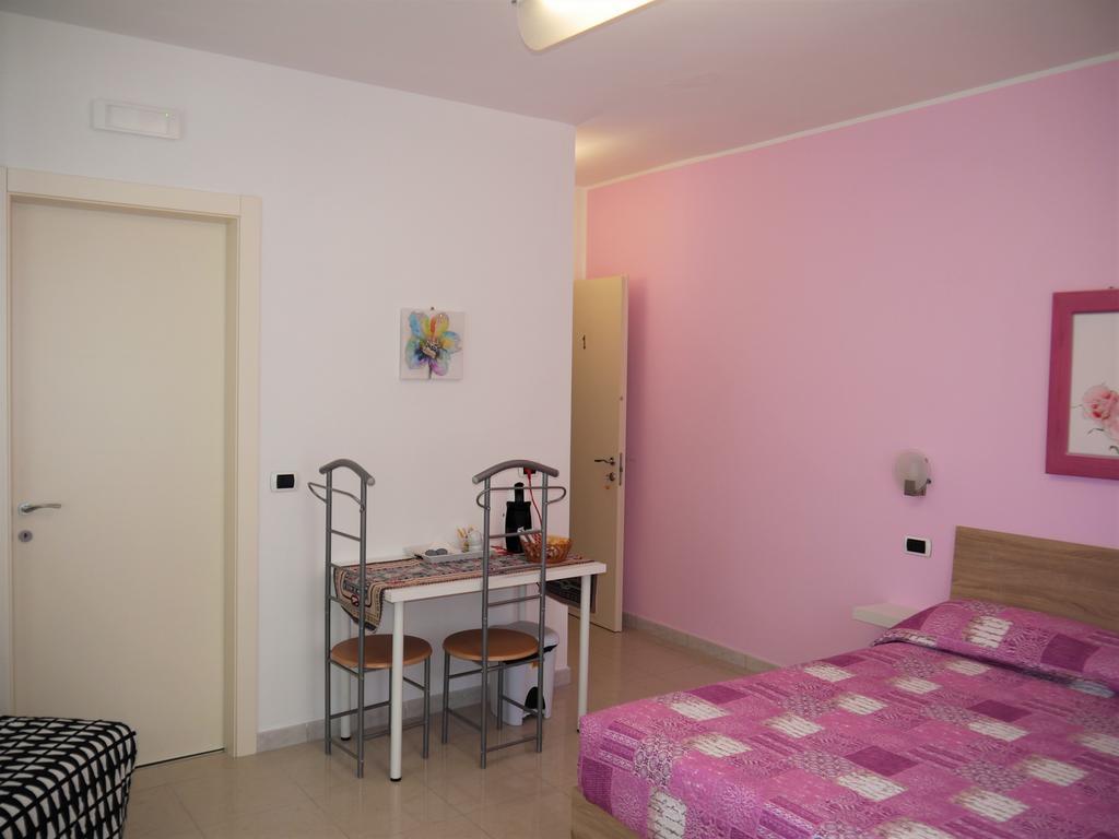 Sweet Dreams Bed and Breakfast Pescara Exteriör bild